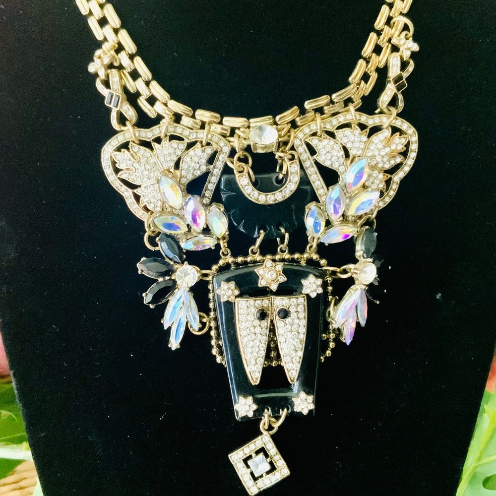 Dramatic Vintage Statement Necklace W/Earrings Bl… - image 1